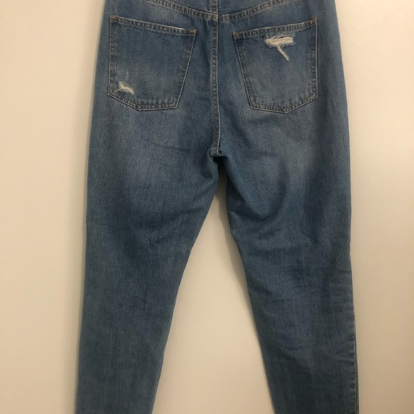 We The Free Regular High Rise Distressed Light Wash Raw Hem Button Fly Jeans - Picture 6 of 8